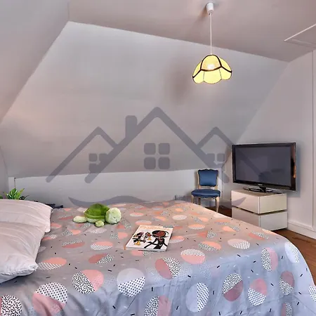 Casa de Férias Localise - M37 - Maison De A Deux Pas Du Centre Et Des Plages - Wifi Inclus - Draps Inclus - Animaux Bienvenus - Exterieur Clos - Parking Privatif