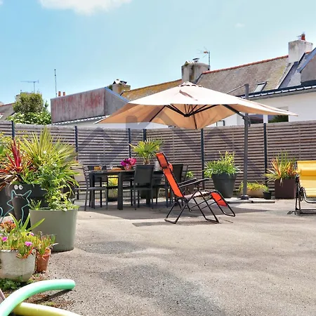 Casa de Férias Localise - M37 - Maison De A Deux Pas Du Centre Et Des Plages - Wifi Inclus - Draps Inclus - Animaux Bienvenus - Exterieur Clos - Parking Privatif Guilvinec